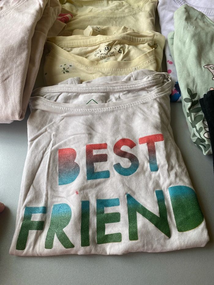 Lots 11 teeshirt taille 8 ans - photo numéro 7