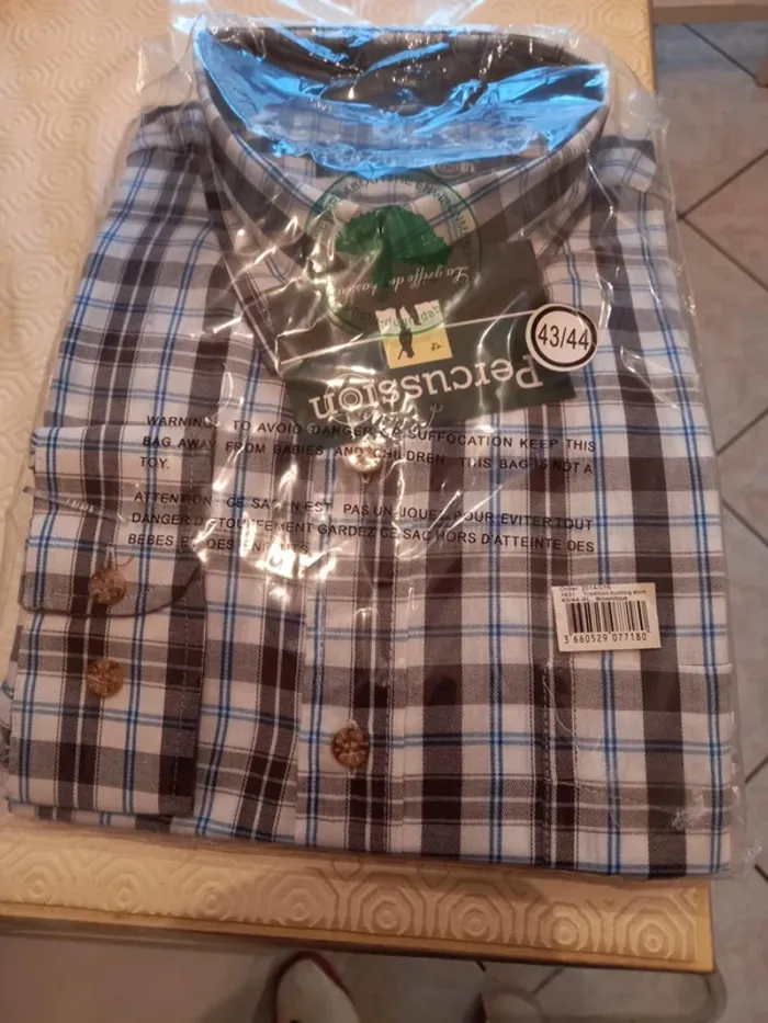 Chemise - photo numéro 3