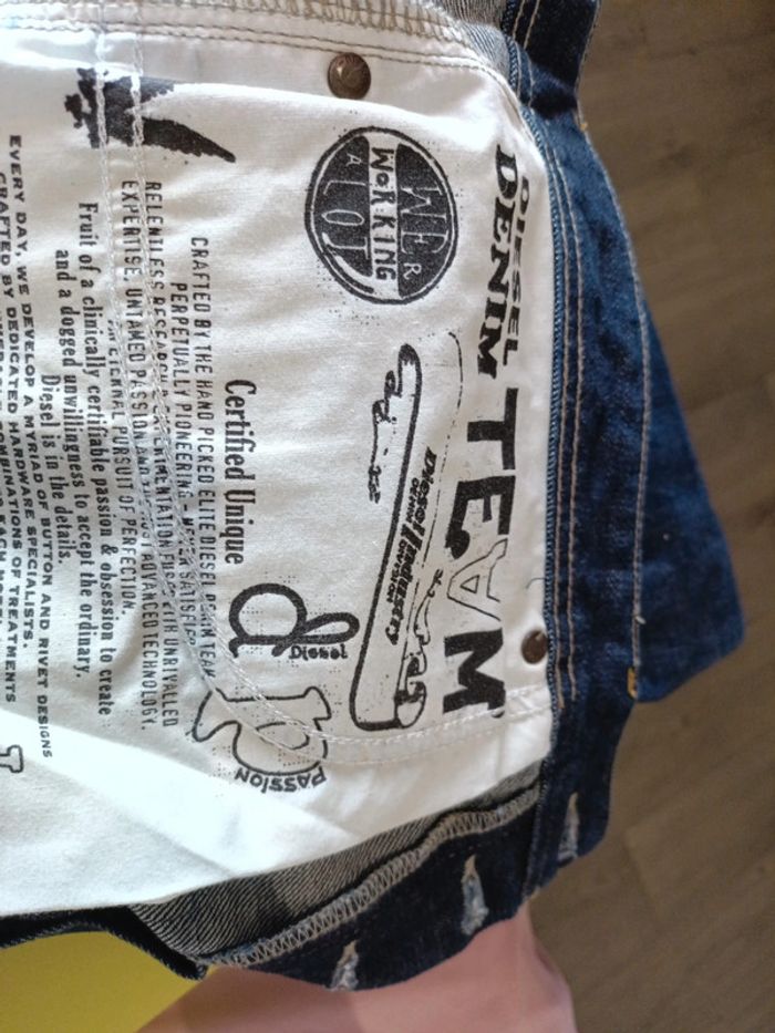 Jean Diesel taille 31 34 neuf jamais porté - photo numéro 15