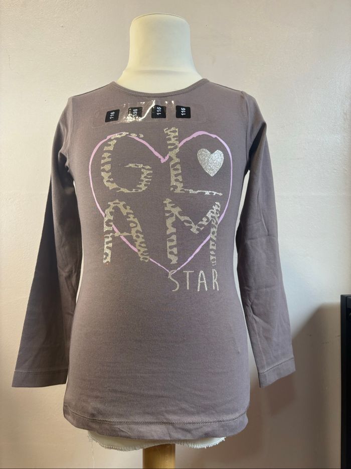 T shirt ML fille taille 116 - photo numéro 1