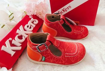 Chaussures Salomé Mary-Jane cuir Semelle flexible Kickers T24