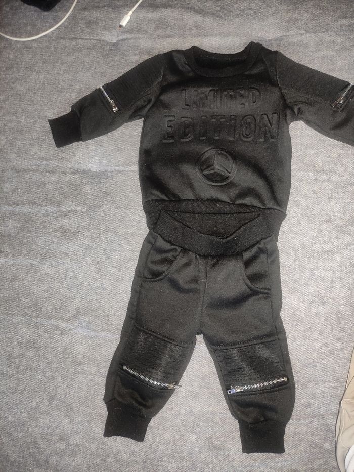 Survêtement mercedes