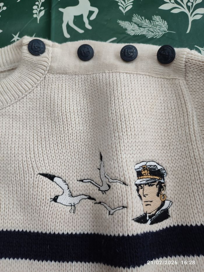 Pull corto maltese - photo numéro 2