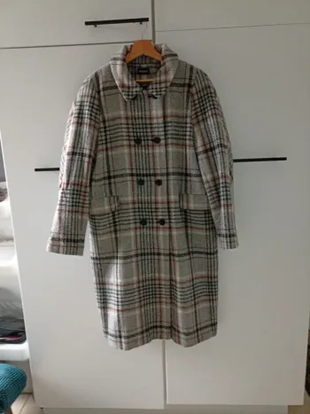 Kookaï manteau gris et bordeaux