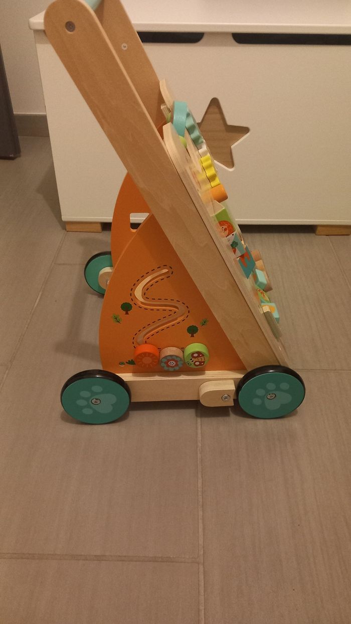 Trotteur en bois - photo numéro 4