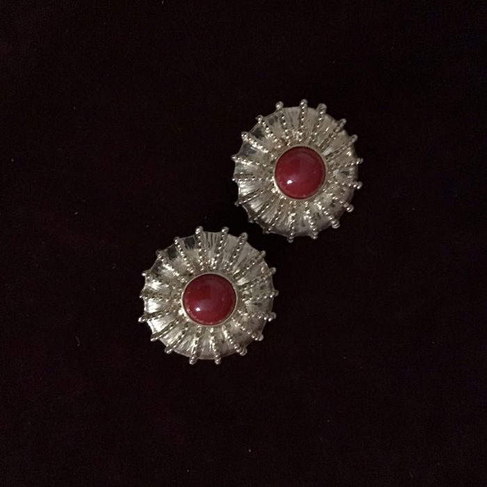 Très jolis clips vintage.Années 80 - photo numéro 2