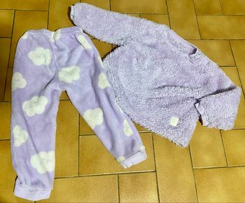 Pyjama chaud couleur Lila taille 18 mois