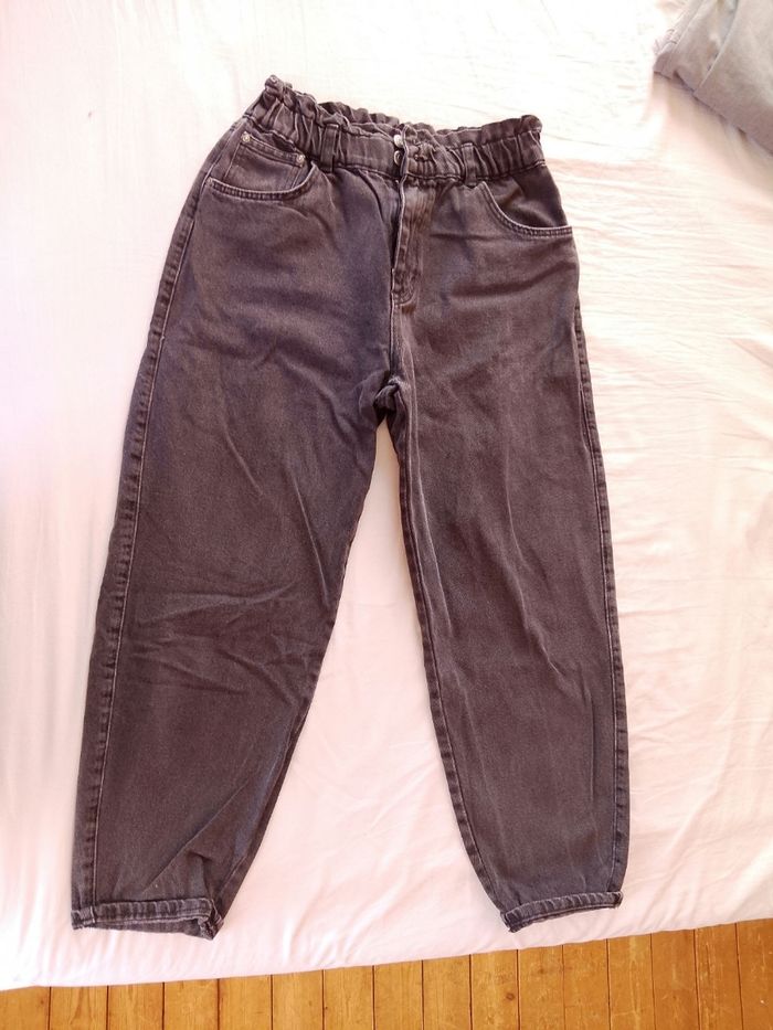 Jean noir pull& bear 36