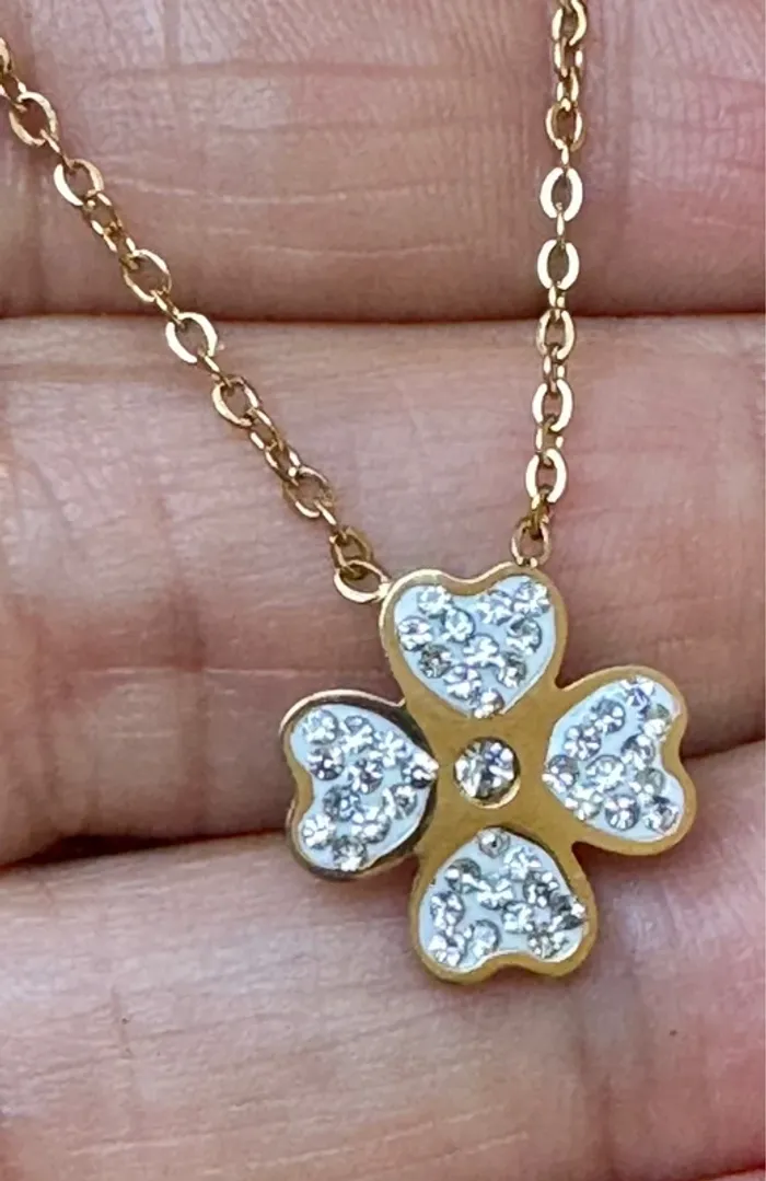 Collier chaîne réglable acier inoxydable or trèfle cristaux blancs - photo numéro 2
