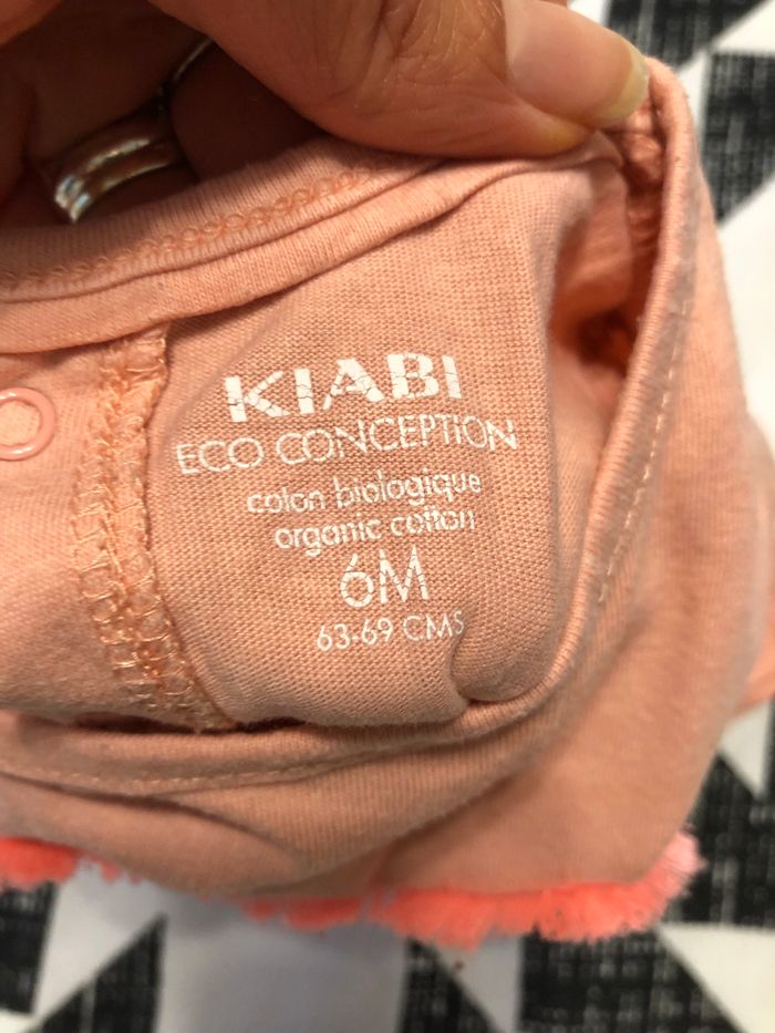 Tee shirt lion rose 6 mois Kiabi éco conçu - photo numéro 3