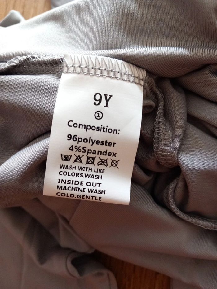 🌸pantalon legging elasthan gris Neuf 9ans - photo numéro 4