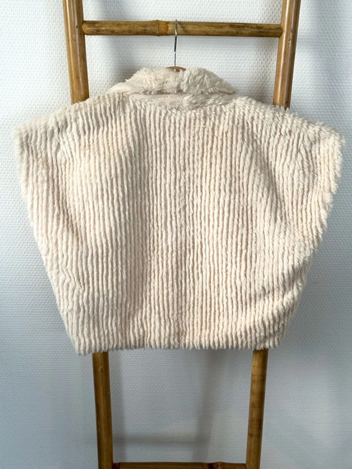 Veste sans manches, gilet blanc (neuf) Longlivethequeen Taille 10 ans - photo numéro 2