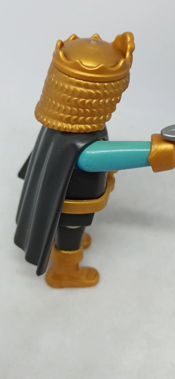 Homme prince médiéval avec haut noir et bleu playmobil - photo numéro 7