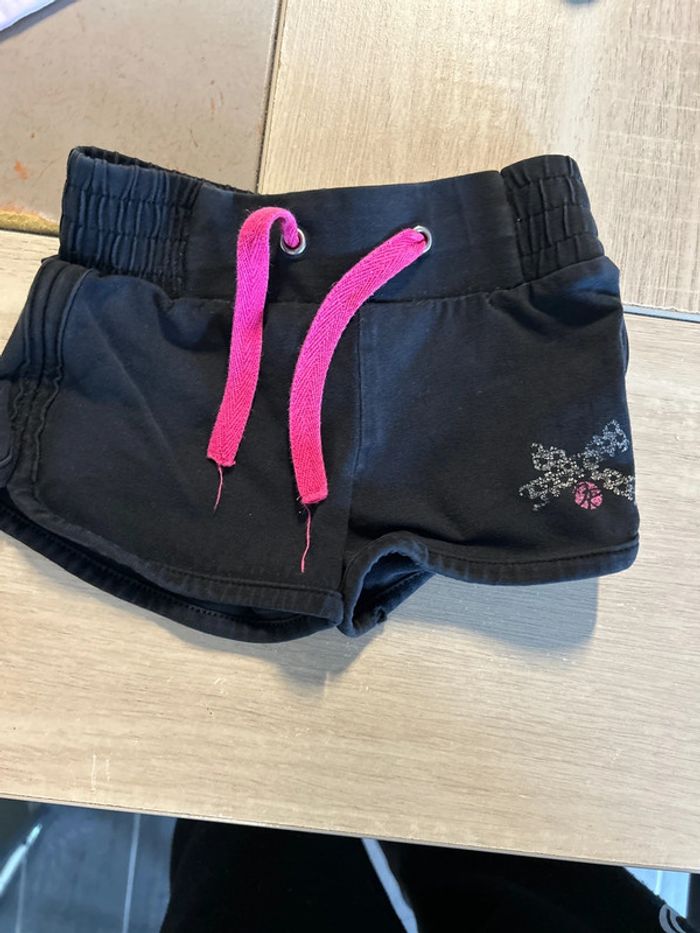 Lot de 3 shorts fille 3 ans - photo numéro 3