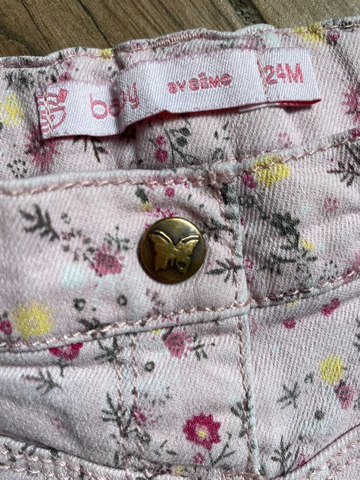 Short fleuri 24 mois - photo numéro 3