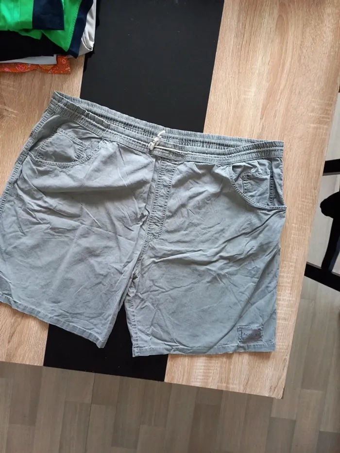 Short 5XL - photo numéro 3