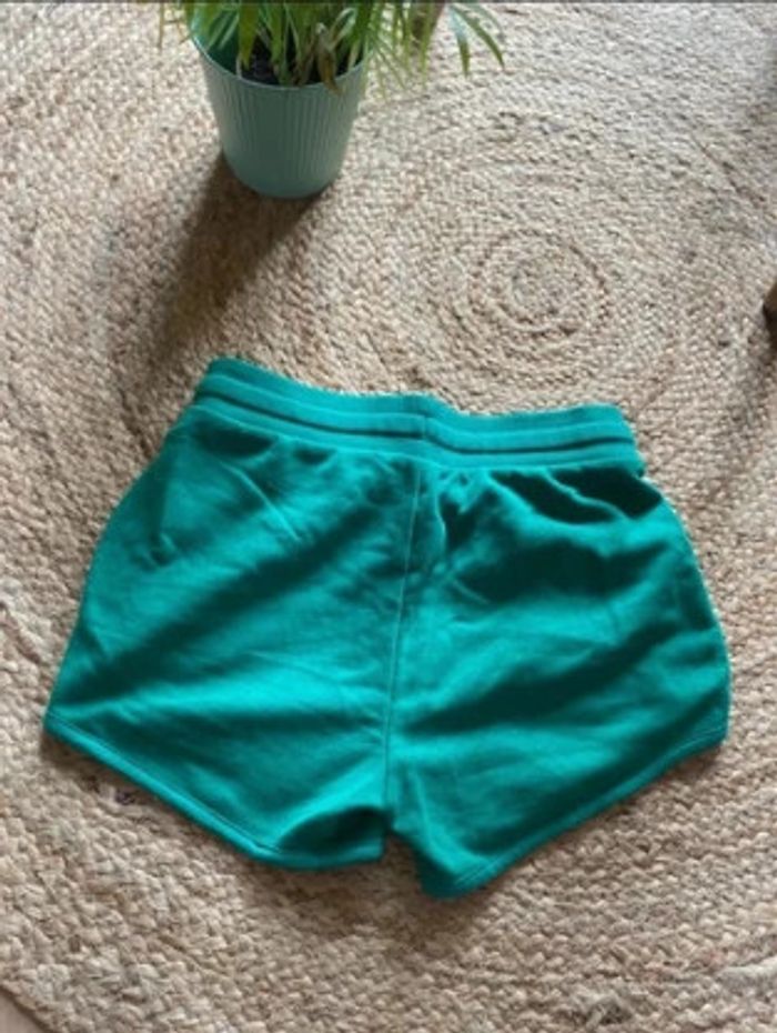 short femme S - photo numéro 2