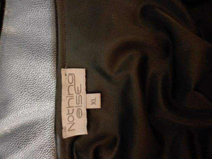 robe manches longues Taille XL (bouffante en bas) - photo numéro 3