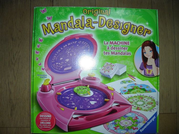 Mandala Designer Original (Ravensburger) + boîte + 4 piles