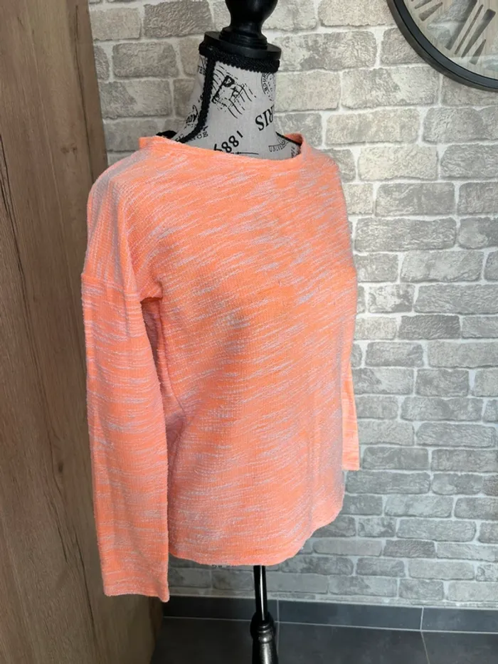 Pull fluo orange taille 38 - photo numéro 2