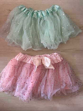 2  jupes tutu à volants