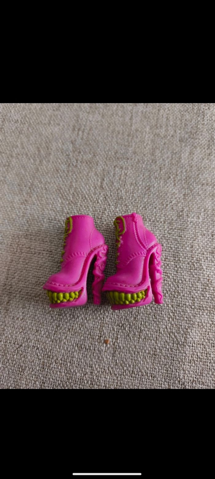 Chaussures poupée monster high vénus - photo numéro 2