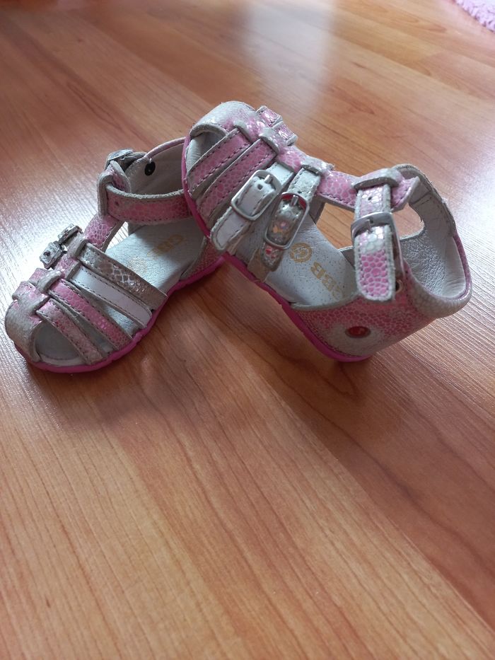Sandales fille - photo numéro 2