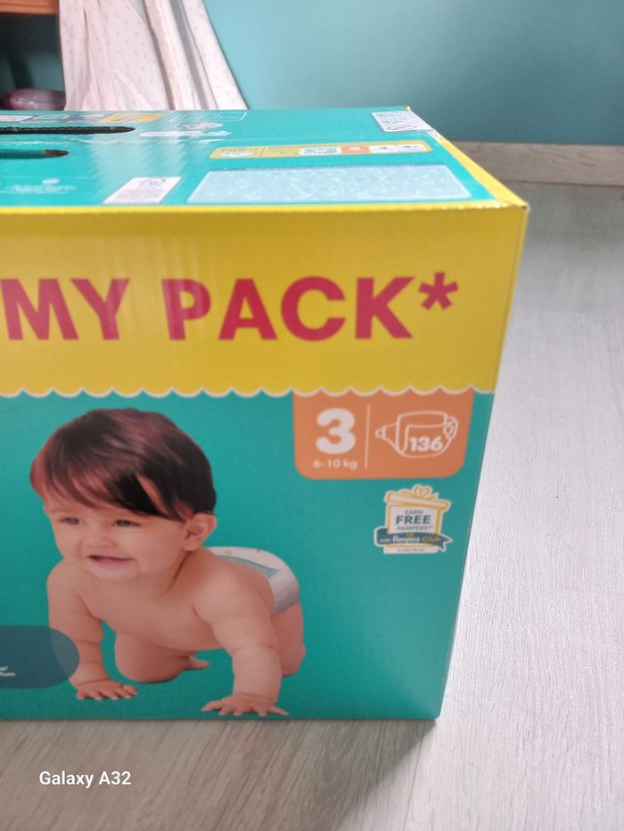 Couches pampers taille 3 - photo numéro 2