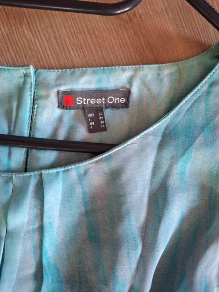 Magnifique robe légère Street One taille 36 - photo numéro 5