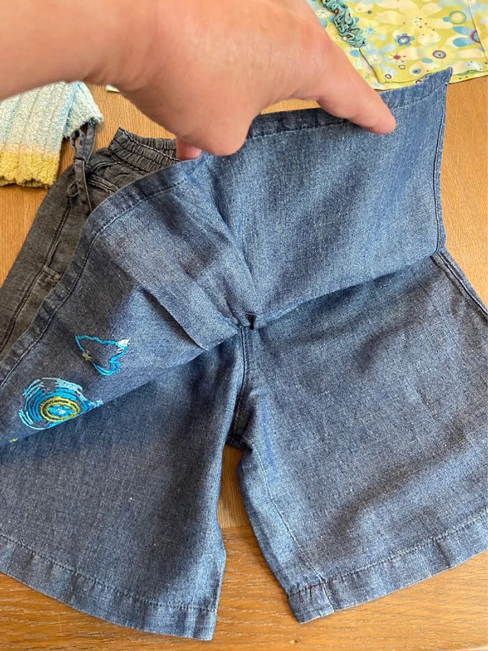 Ensemble jupe-short, teeshirt et gilet Catimini taille 4 ans - photo numéro 11