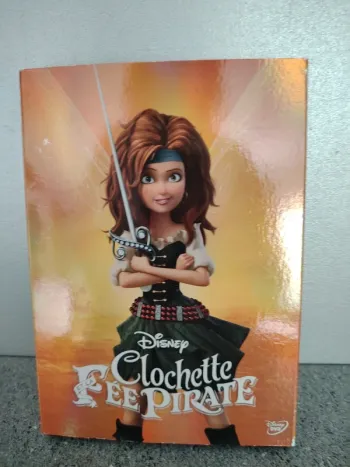 Dvd disney clochette fée pirate numéroté 110 avec fourreau tbe