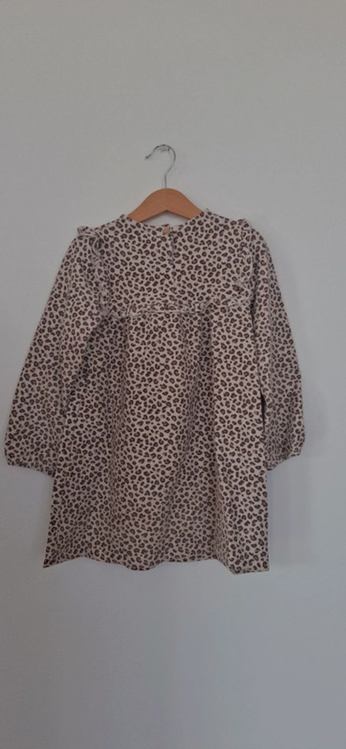Robe léopard girly – Coton doux, parfait état - tenue parfaite pour la rentrée 🐆🌸 - photo numéro 7