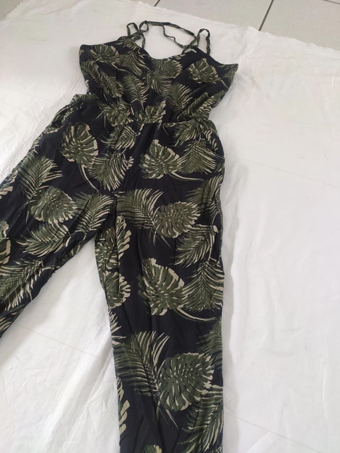 Belle combinaison Superdry "jungle" à bretelles S très bon état - photo numéro 4