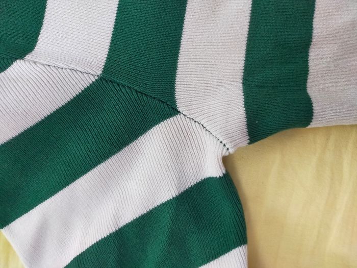 Pull court femme/fille taille S rayé blanc et vert marque ZARA - photo numéro 6