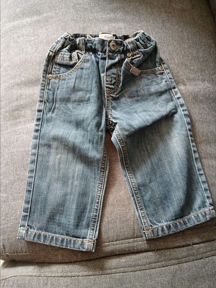 Lot jeans 9mois - photo numéro 4