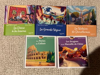 Lot 5 livres neufs mc donald