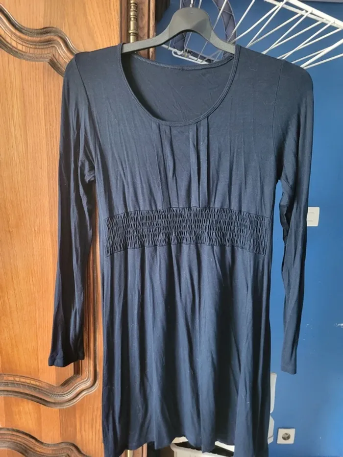 3 robe