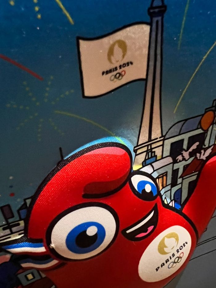 Sac à dos phryge olympique en relief mascotte JO Paris 2024 - photo numéro 3