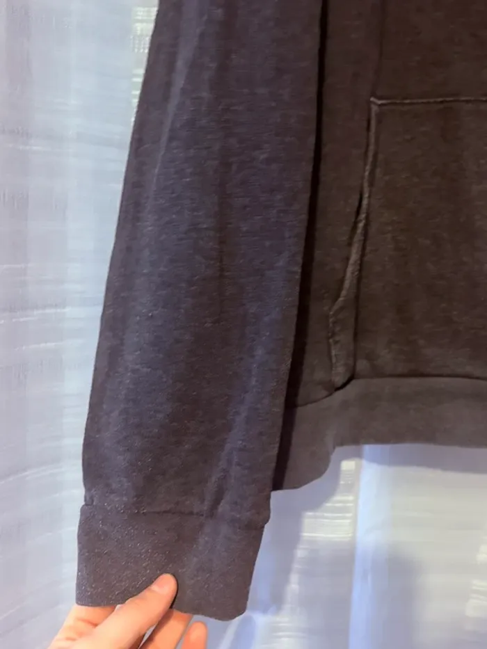 Sweat gris - photo numéro 2