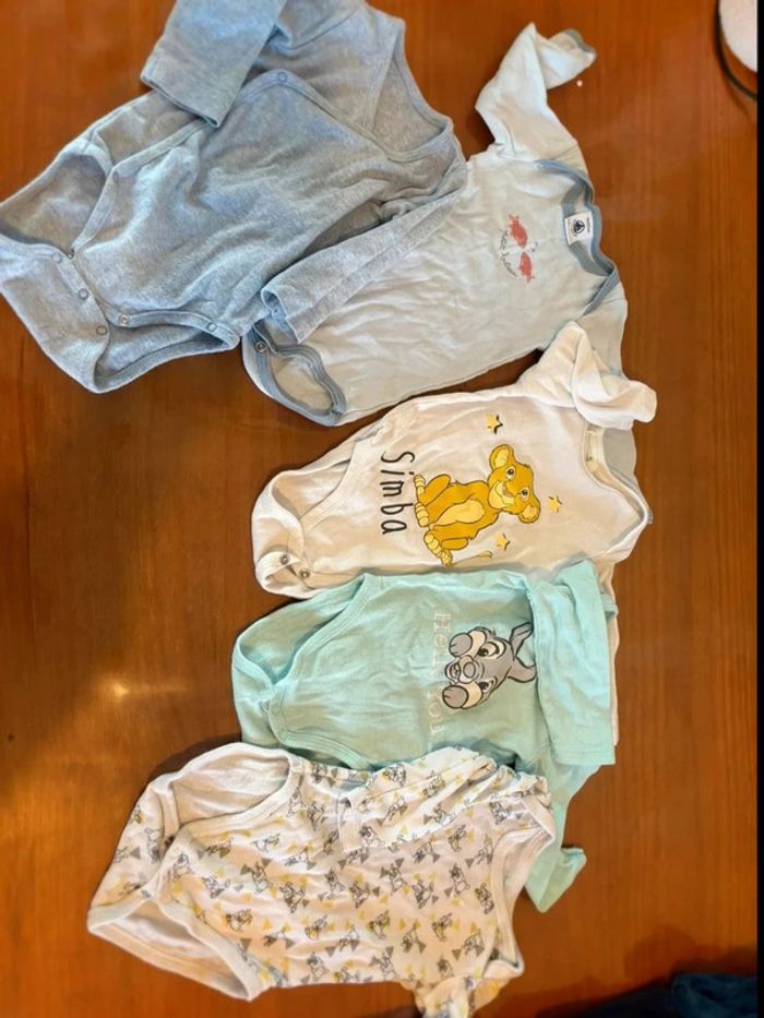 Lot vêtement bébé garçon 6 mois en très bon état - photo numéro 6