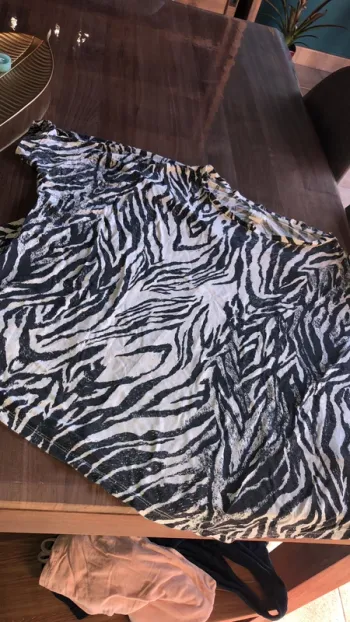 Tee shirt zèbré