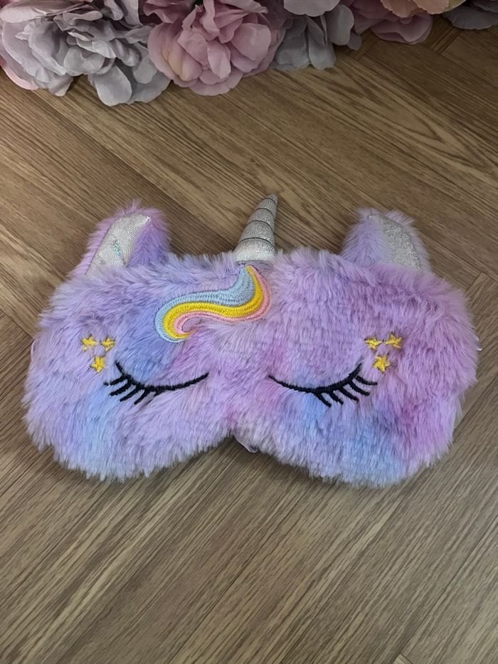 Masque de nuit licorne mauve - photo numéro 1