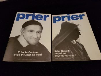 Lot de 2 Magazines prier