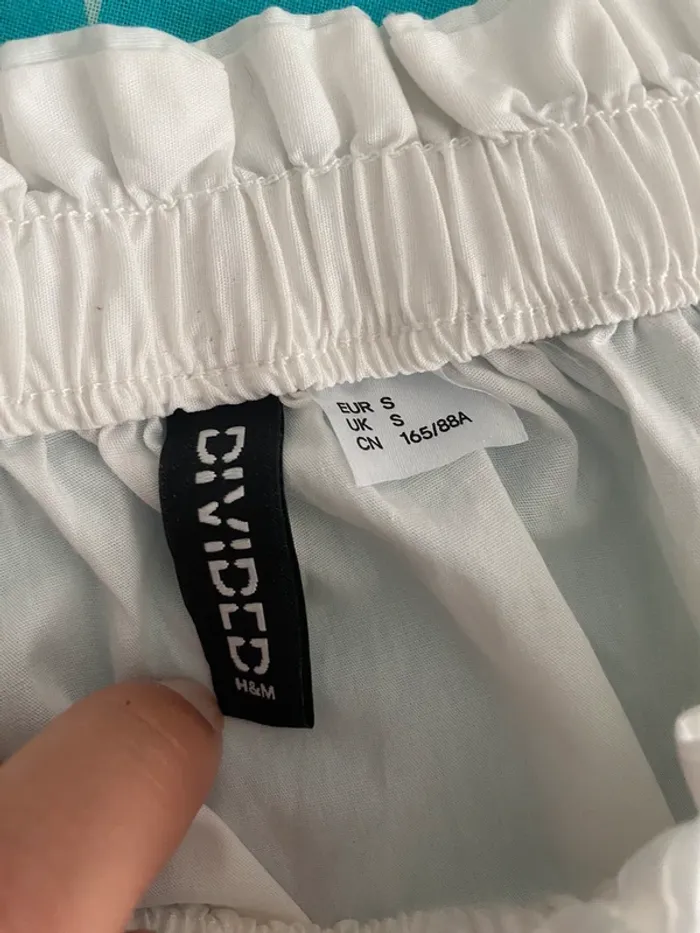 Blouse blanche col bardot manches courtes H&M - photo numéro 5