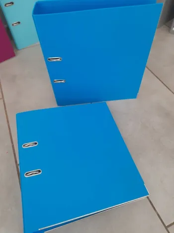 Lot de 2 classeurs bleu foncé