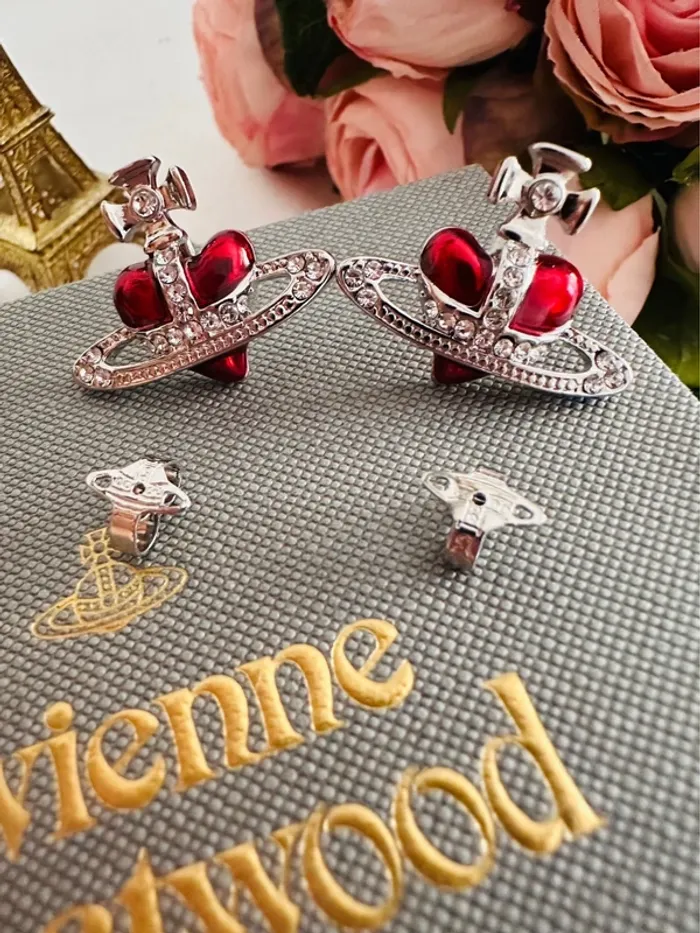 Boucles d’oreilles Vivienne Westwood coeur - photo numéro 2
