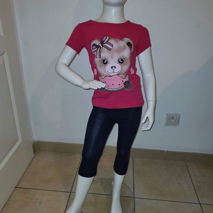 Ensemble tee-shirt et Legging