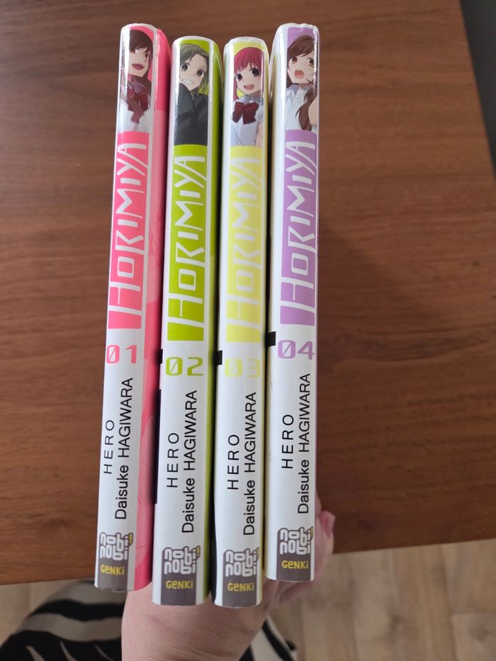 Livre Mangas Horimiya Tome 1 a 4 - photo numéro 3