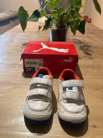 Baskets puma taille 24