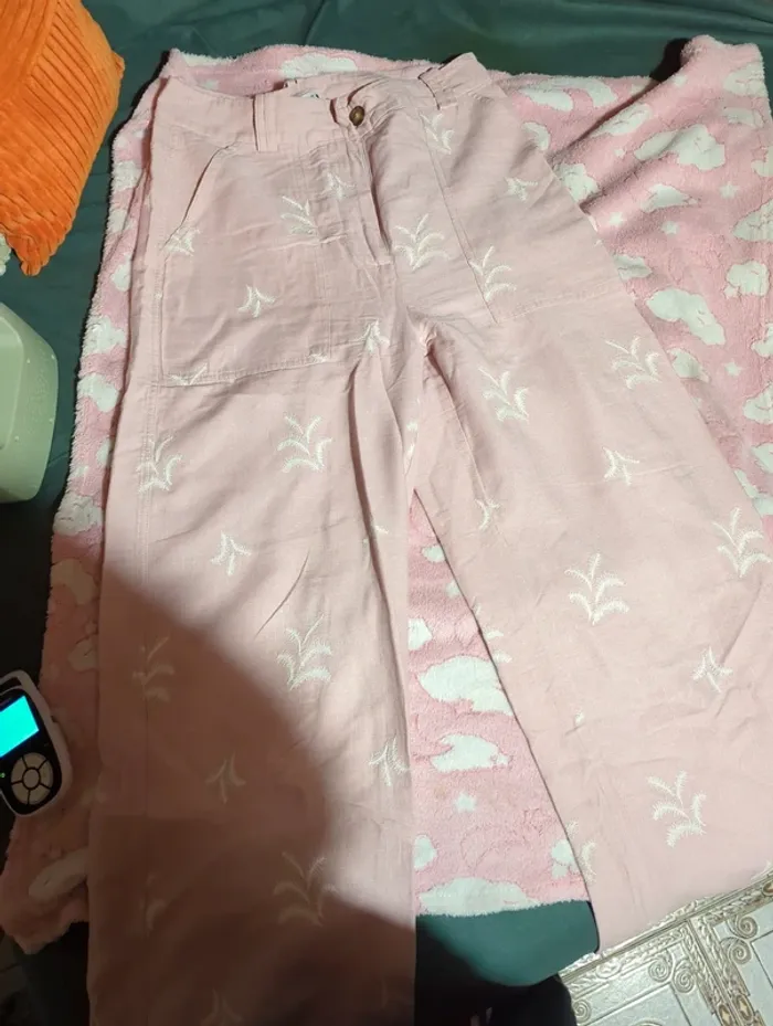 Pantalon évasé en lin brodé - photo numéro 2